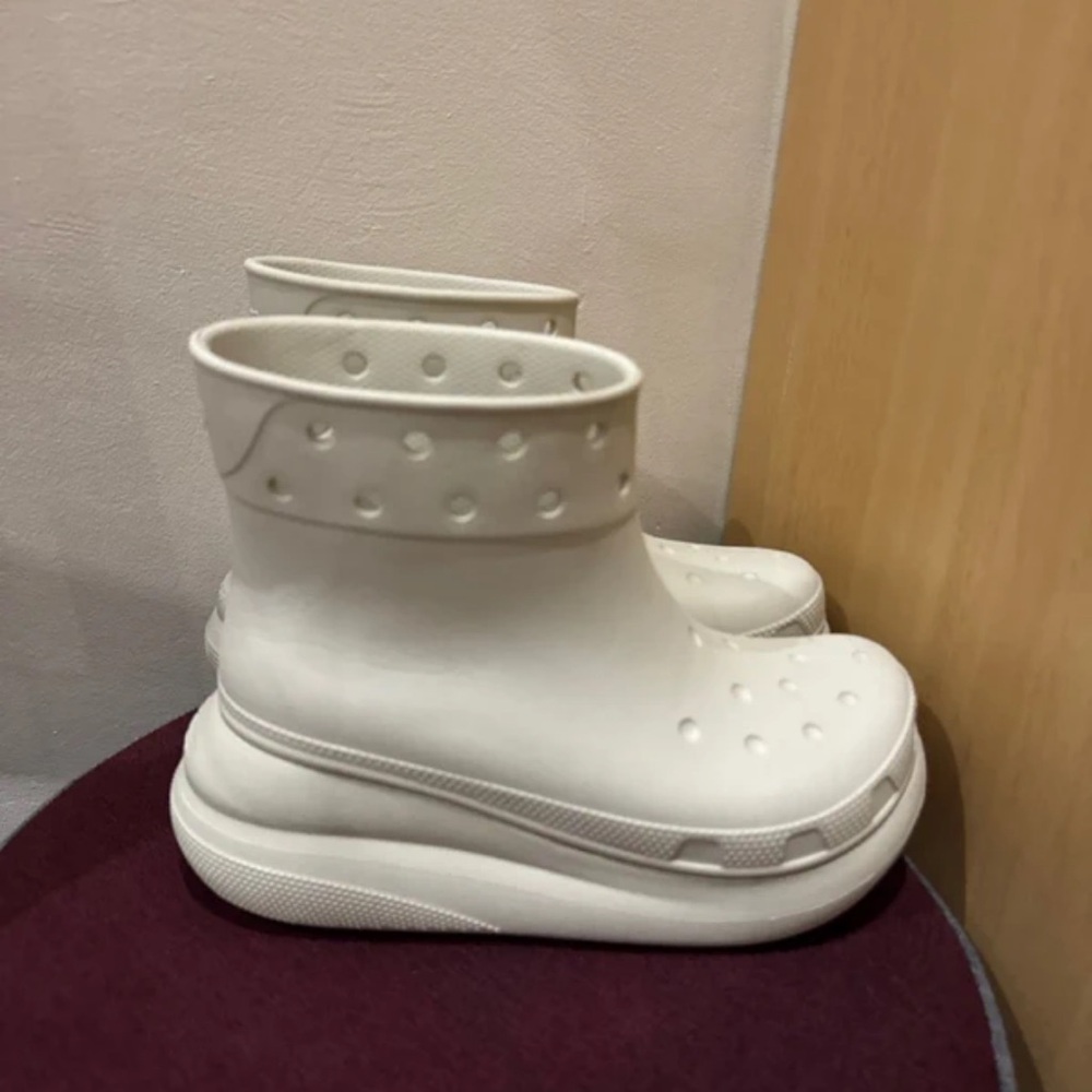 CROCS White Winter Rain Boots